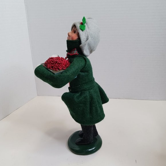 Byers' Choice Ltd "The Carolers" - Picture 6 of 10